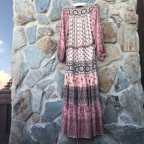 Spell Lion Heart Gown - Picture 9 of 14